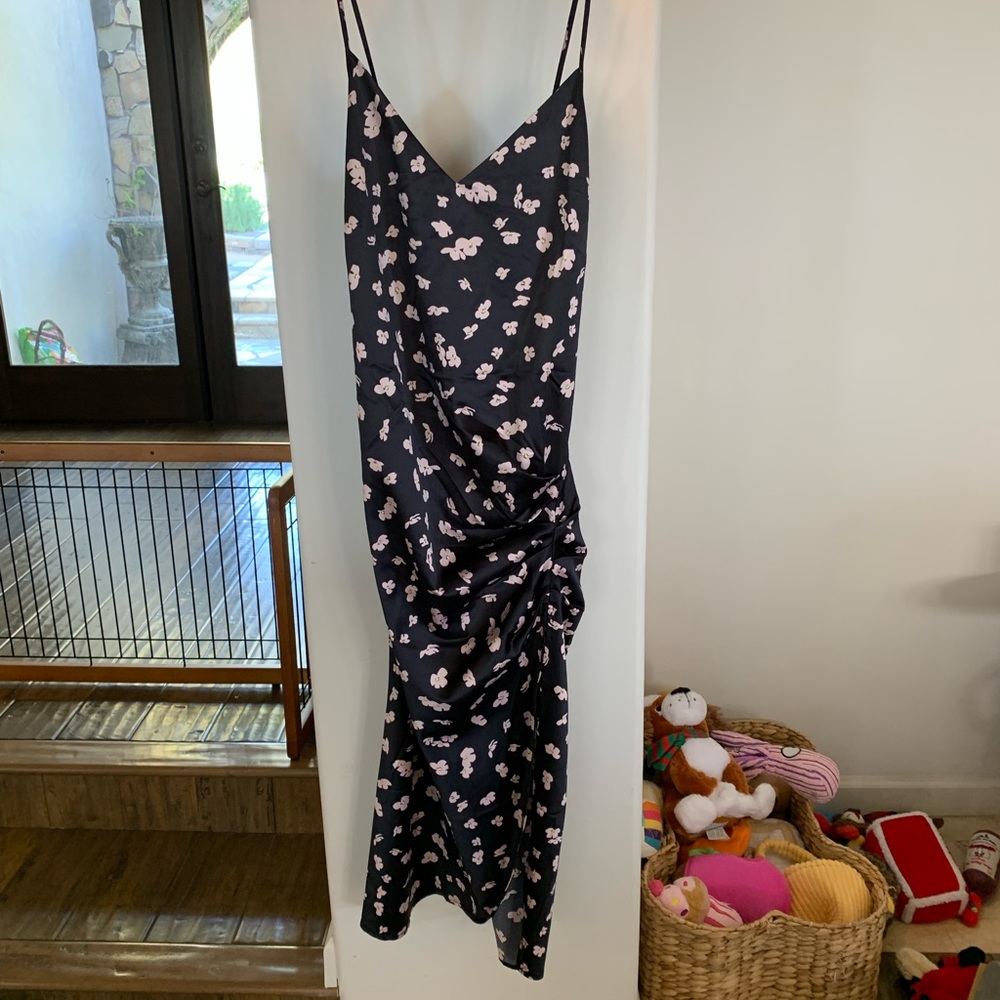 Leith NWT satin polyester navy print mid-length sundress w side ruching